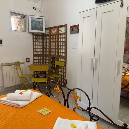 Ferienwohnung Orange Lemon Center Palermo Exterior foto